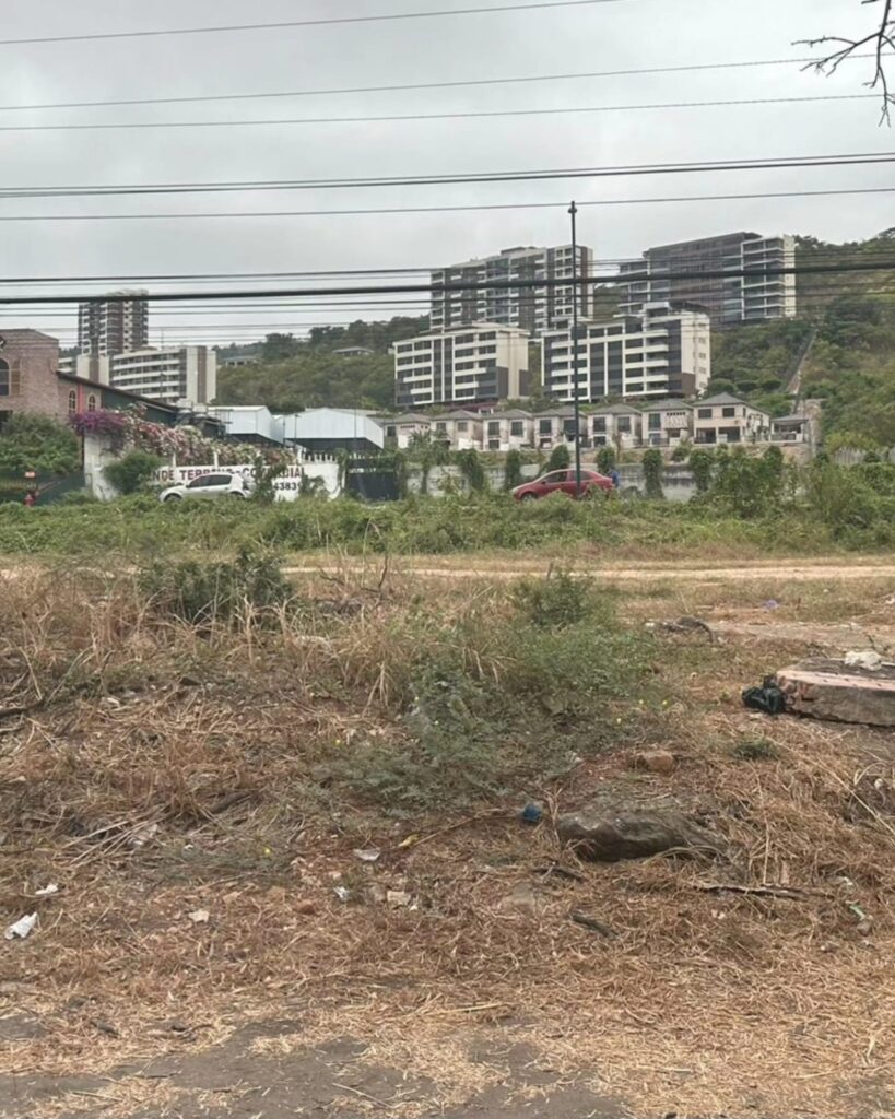 Terrenos Comerciales Ecuador Vía a la Costa km 14
